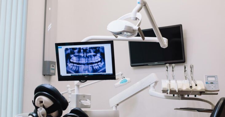 W jakim wieku najlepiej rozpocząć leczenie ortodontyczne?